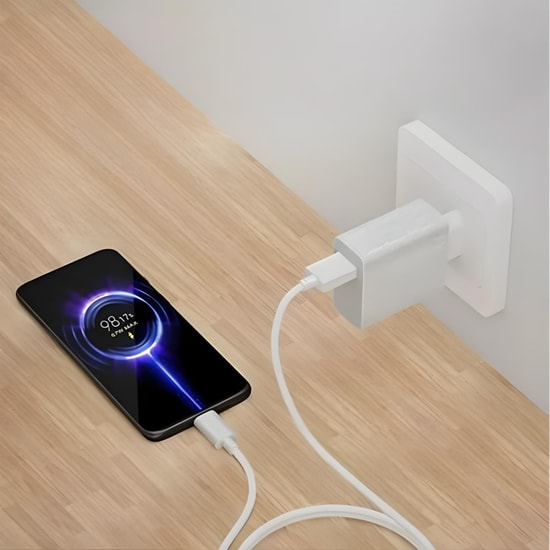 Nettech NT-HCH14 Beyaz 18W Hızlı Şarj Aleti - USB-A Girişli, 3.0A Çıkış, Akım Koruma Özellikli Akıllı Şarj