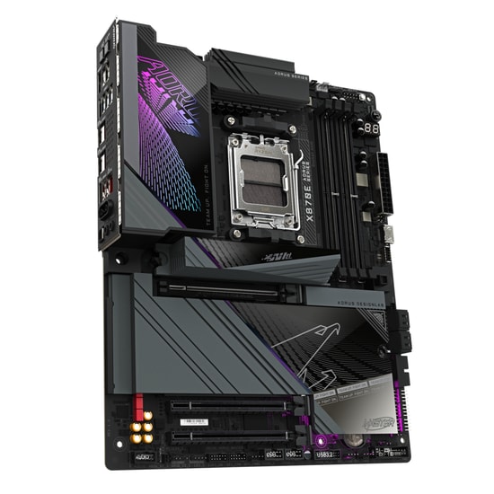 Gigabyte X870E Aorus Master AM5 DDR5 ATX Anakart - 8600MHz, 4xM.2, PCIe Gen.5, RGB LED, 5GbE LAN, Wi-Fi 7, 2xUSB4 40Gbps