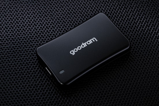 Goodram HX200 2TB USB 3.2 Type C Harici SSD (SSDPR-HX200-2K0) - 1600/1500MB/s Veri Hızı, Kompakt Yapı, Siyah, Metal Kasa