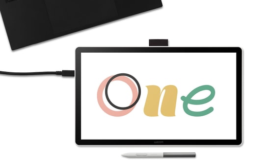 Wacom One 14 (DTC141W0) 14 İnç Full HD Çizim Tableti - 4096 Basınç Seviyesi, Eğim Destekli Kalem ve Parlama Önleyici Ekr