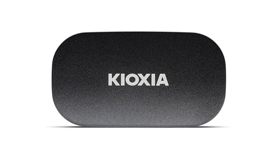 Kioxia Exceria Plus G2 2TB Taşınabilir SSD (LXD20K002TG8) - USB 3.2 Gen2, 1050MB/s Okuma, 1000MB/s Yazma, Type-C