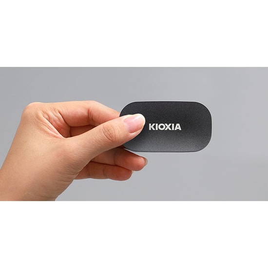 Kioxia Exceria Plus G2 2TB Taşınabilir SSD (LXD20K002TG8) - USB 3.2 Gen2, 1050MB/s Okuma, 1000MB/s Yazma, Type-C
