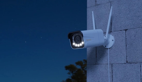 Reolink RLC-811WA 8MP Bullet Güvenlik Kamerası - 2.7-13.5mm Lens, 30m Gece Görüş, Çift Yönlü Ses, Wi-Fi, 4K UHD IP66