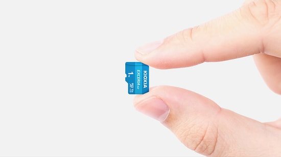 Kioxia Exceria G2 1TB Micro SDXC Hafıza Kartı (LMEX2L001TG2) - 100/50MB/s, 4K, Class 10, UHS-I, U3, V30, SD Adaptörlü