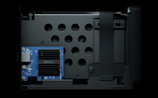 Synology E10G30-T1 10 Gigabit Ethernet Kartı - Tek Port RJ-45, 10Gbps/5Gbps/2.5Gbps/1Gbps Hız Desteği, PCIe 3.0