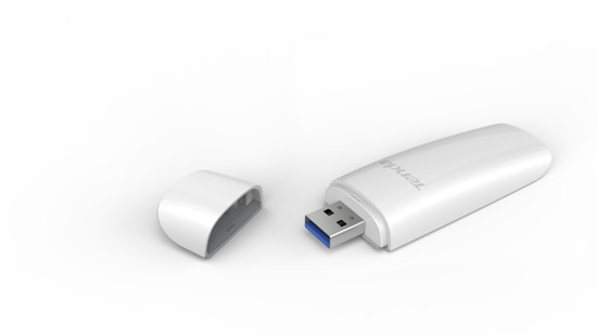 Tenda U18 AX1800 Dual Band Wi-Fi 6 USB Ağ Adaptörü - 1201Mbps 5GHz, 574Mbps 2.4GHz, USB 3.0, WPA3, Siyah