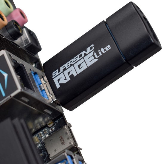 Patriot Supersonic Rage Lite 512GB USB 3.2 Flash Bellek (PEF512GRLB32U) - 120MB/s Okuma, Kapaksız Siyah Tasarım