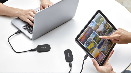 Kioxia Exceria Plus G2 1TB Taşınabilir SSD (LXD20K001TG8) - USB 3.2 Gen2, 1050MB/s Okuma, 1000MB/s Yazma, Type-C