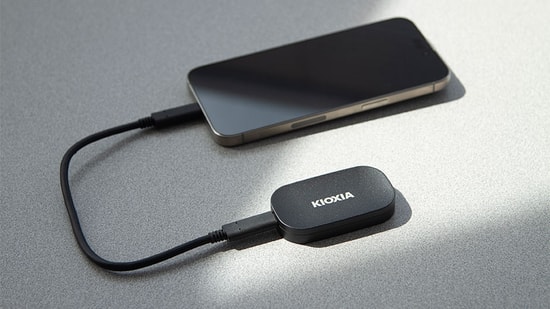 Kioxia Exceria Plus G2 1TB Taşınabilir SSD (LXD20K001TG8) - USB 3.2 Gen2, 1050MB/s Okuma, 1000MB/s Yazma, Type-C