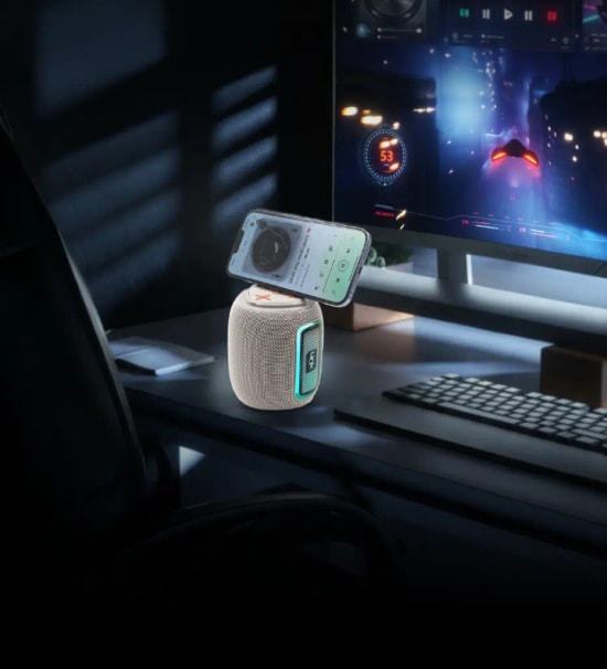 LinkTech Q226 Ritim LED Işıklı 10W TWS Gri Bluetooth Hoparlör - 2400mAh Batarya, IPX5, SD Kart, USB, AUX, 10m Menzil