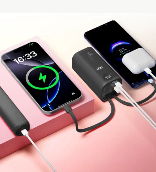 LinkTech MP13 35W USB-C ve Lightning Kablolu 20000mAh Hızlı Şarj Siyah Powerbank - Dijital Ekranlı, PD 3.0, PPS, QC 4.0+
