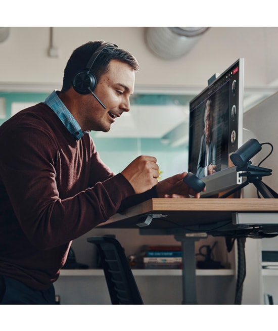 HP Poly Voyager Focus 2 9T9J4AA Kablosuz ANC Stereo Kulaklık - Microsoft Teams, Taşıma kılıfı, BT700, USB-C/A Adaptörü