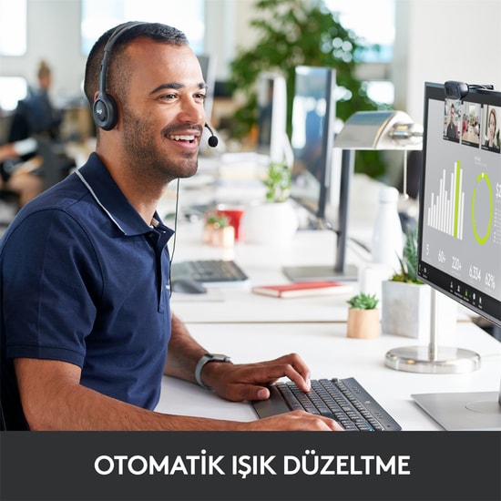 Logitech C270 HD Webcam (960-001063) - 720p, 30fps, Gürültü Önleyici Mikrofon, Otomatik Parlaklık, 150cm USB-A Kablo