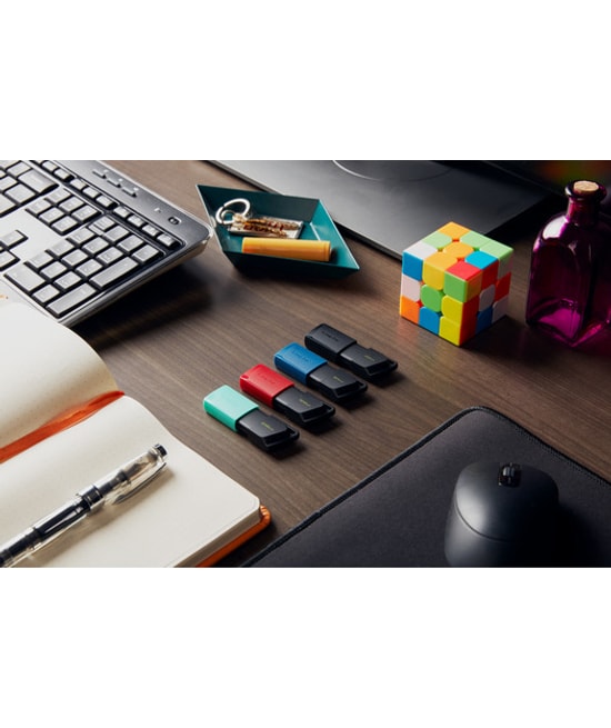 Kingston DataTraveler Exodia M 256GB USB 3.2 Gen 1 Flash Bellek (DTXM/265GB) - Siyah/Yeşil, USB Type-A, NAND
