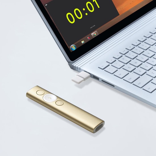 Logitech Spotlight Altın Rengi Kablosuz Sunum Kumandası (910-004862) - Wi-Fi 2.4 GHz + Bluetooth, USB-C Şarj, 30m Menzil