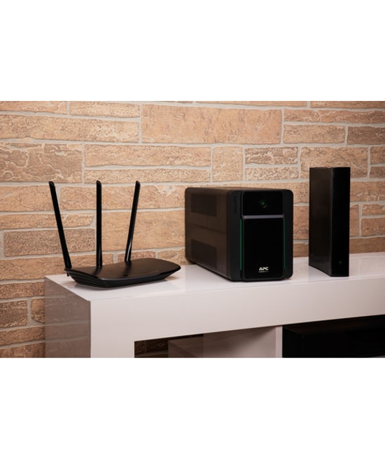 Apc BVX2200LI-GR Apc Back-Bvx Ups 2200va 230v Avr Schuko Kesintisiz Güç Kaynağı Ups