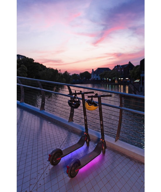 SEGWAY Ninebot KickScooter E25E Elektrikli Scooter - 25 Km Menzil, 25 Km/s Hız, Katlanabilir Kompakt Tasarım