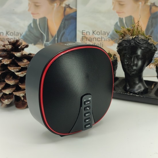 Nettech NT-BTS01 Kablosuz Bluetooth Hoparlör (NT-31060) - 21 Saat Müzik, Siyah, 20m Menzil, 90 dB Ses, 2000 mAh Pil