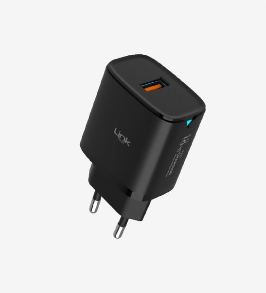 Linktech C304 18W Beyaz Hızlı Şarj Adaptörü (LSC-C304/WHITE) - QC 3.0, USB Type-A, 18W Güç, Akım Korumalı Şarj Aleti