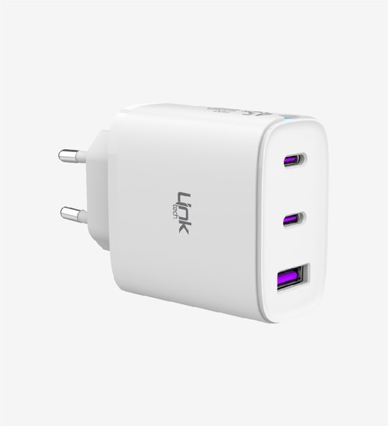 LinkTech C317 Safe 45W Hızlı Şarj Adaptörü Beyaz (LSC-C317/WHITE) - 3 Çıkışlı, PD, QC 4.0, Akım Korumalı, Tip-C