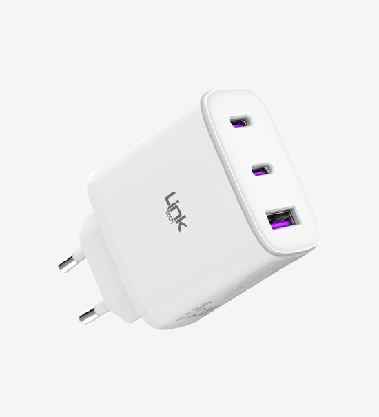 LinkTech C317 Safe 45W Hızlı Şarj Adaptörü Beyaz (LSC-C317/WHITE) - 3 Çıkışlı, PD, QC 4.0, Akım Korumalı, Tip-C