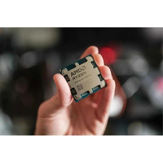 AMD Ryzen 7 9800X3D TRAY 5.2 GHz 8 Çekirdek AM5 İşlemci (100-100001084) - Fansız, Kutusuz, 96MB Cache, DDR5, 120W TDP