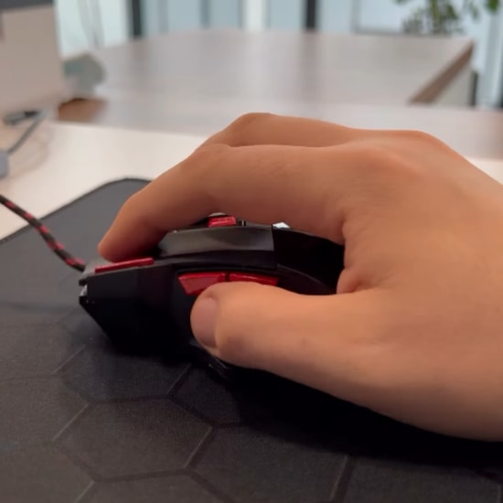 Novator HD-G30 Ledli Oyuncu Mouse - NT-91536 Ergonomik Tasarım, Yüksek DPI Hassasiyetli Profesyonel Oyuncu Mouse